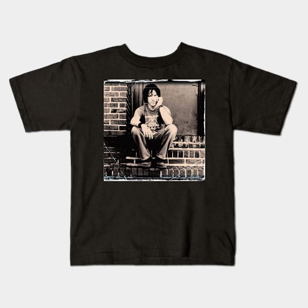 elliot smith Kids T-Shirt by Cupangmegan